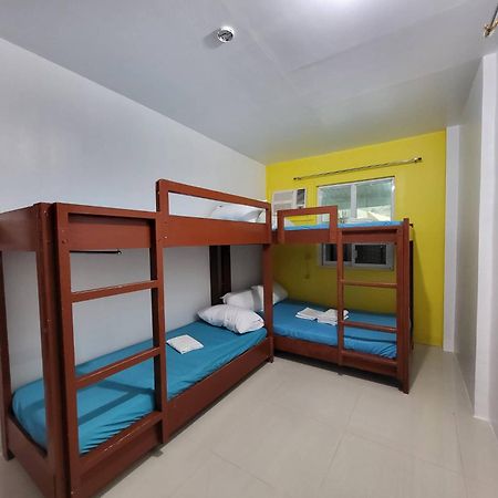 Wendy'S Apartelle Hotel Manoc-Manoc Екстериор снимка