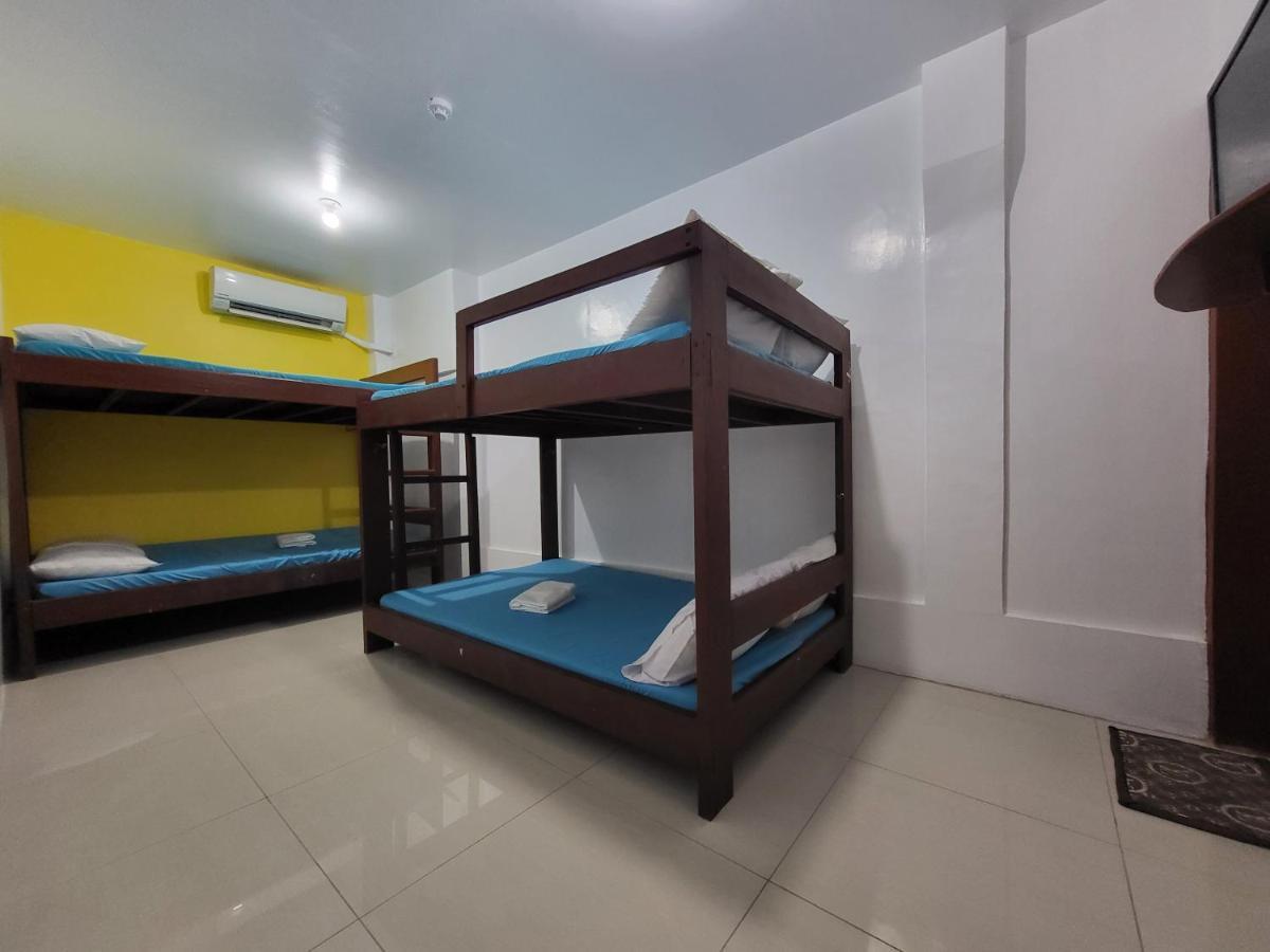 Wendy'S Apartelle Hotel Manoc-Manoc Екстериор снимка