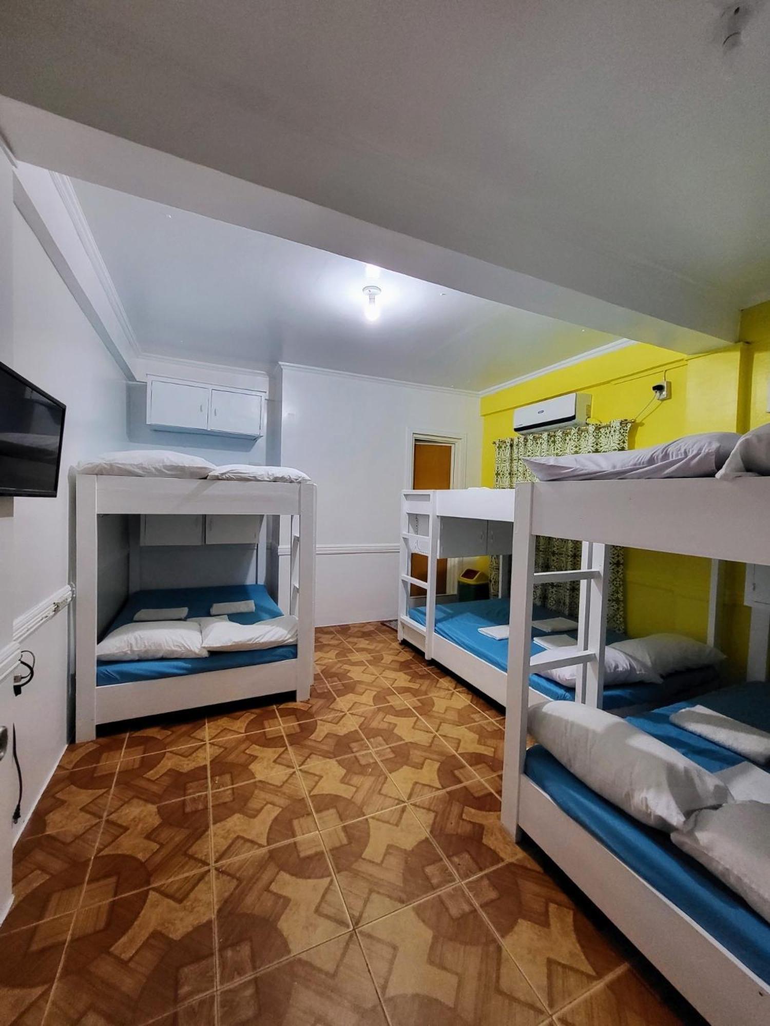 Wendy'S Apartelle Hotel Manoc-Manoc Екстериор снимка